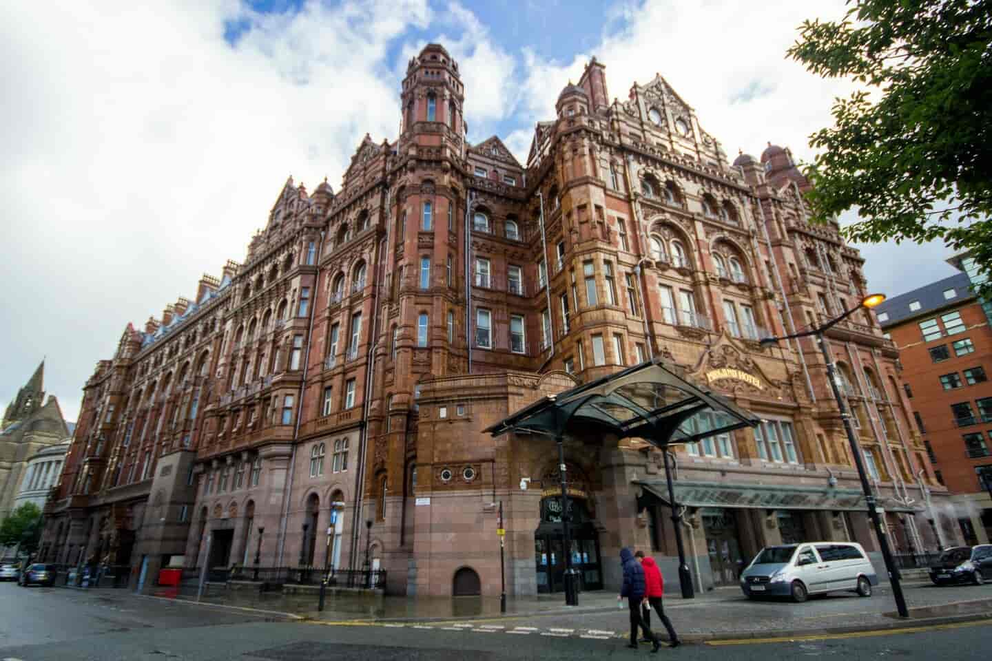 Student Accommodation in Manchester - The Midland Hotel on Peter Street