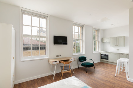Studio Student flat to rent on Spring Gardens Road, Bristol, BA2